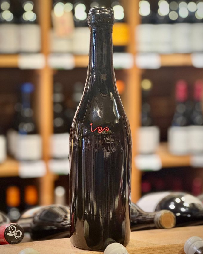 Vino tinto del Penedès